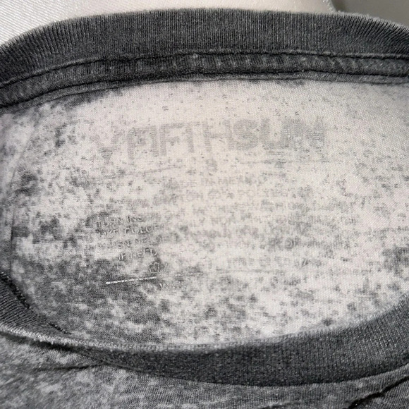 Mens Gray & white NASA Fifth Sun graphic tshirt size small - Picture 3 of 3